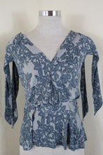 Load image into Gallery viewer, Red VALENTINO Lace Leaf Print Short Sleeves Cotton Top Blouse 42 Medium 6 7 8