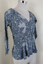 Load image into Gallery viewer, Red VALENTINO Lace Leaf Print Short Sleeves Cotton Top Blouse 42 Medium 6 7 8