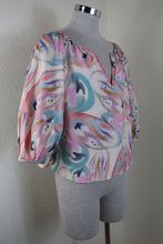 Load image into Gallery viewer, ETRO Printed Silk Balloon Sleeve Cropped Pink Blouse Top Shirt Small to Medium Sz 40 6 7 8