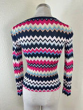 Load image into Gallery viewer, Vintage Missoni Italy Chevron Zigzag Knit Cardigan Fuchsia Navy IT 40 US 4 XS Small 2 4