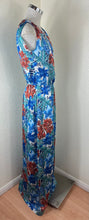 Load image into Gallery viewer, NWT Tru Trussardi Tropical Floral Maxi Dress pockets Italian 40 US 4 Small