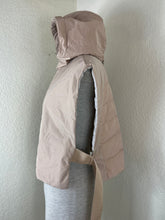 Load image into Gallery viewer, Weekend Max Mara LUXEPAD Cashmere Blend Hooded Puffer Vest Gilet Taupe Size Small S 0 2 4