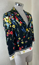 Load image into Gallery viewer, Escada Beni Floral Print Matelasse One-Button Jacket Blazer Black Size Small 38 4 6