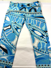 Load image into Gallery viewer, Vintage Emilio Pucci Vivara Print Silk Cropped Pants Trousers Italy Size 40 US 4 6 S M