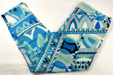 Load image into Gallery viewer, Vintage Emilio Pucci Vivara Print Silk Cropped Pants Trousers Italy Size 40 US 4 6 S M