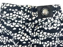 Load image into Gallery viewer, Vintage 90s Versace Jeans Couture Abstract Snake Print Pants 28/42 Small M