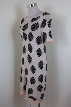 Load image into Gallery viewer, NWT Vintage CLARISSA LABIN Beige Black Knitted Short Sleeve Dress Small 36 0 2 4