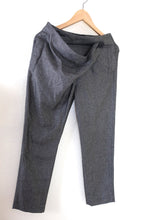 Load image into Gallery viewer, VIVIENE WESTWOOD Anglomania Grey Dress Pants Small to Medium sz 40 6 7 8