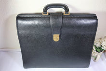 Load image into Gallery viewer, Vintage BURBERRY Black Leather Large Doctor Lawyer Office Briefcase Hand Bag