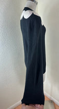 Load image into Gallery viewer, Boutique Moschino Black 100% Cashmere Sweater White Peter Pan Circle Collar M 4 6 7
