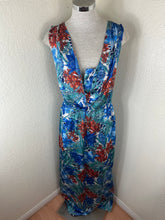 Load image into Gallery viewer, NWT Tru Trussardi Tropical Floral Maxi Dress pockets Italian 40 US 4 Small
