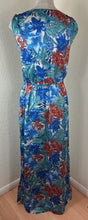 Load image into Gallery viewer, NWT Tru Trussardi Tropical Floral Maxi Dress pockets Italian 40 US 4 Small
