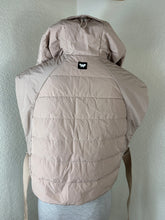 Load image into Gallery viewer, Weekend Max Mara LUXEPAD Cashmere Blend Hooded Puffer Vest Gilet Taupe Size Small S 0 2 4
