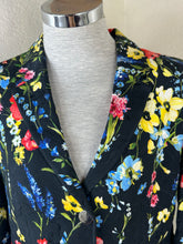 Load image into Gallery viewer, Escada Beni Floral Print Matelasse One-Button Jacket Blazer Black Size Small 38 4 6
