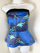 Load image into Gallery viewer, Emma Wallace Blue Floral Satin Marieanne Bustier Wrap Top Size US 2 / UK 6 Small
