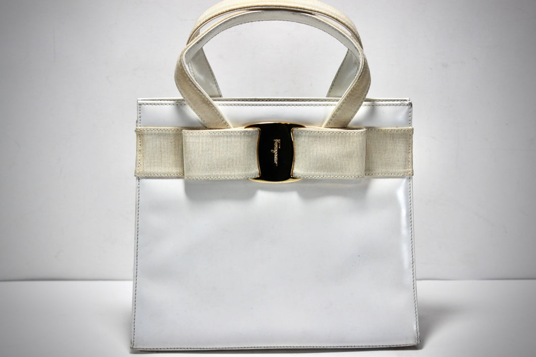 SALVATORE FERRAGAMO White Leather Vara Box Bag Small Tote Handbag Top Handle Italy