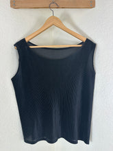 Load image into Gallery viewer, Archival Minimalist Pleats Please Issey Miyake Black Pleated Tank Top Small 3
