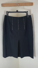 Load and play video in Gallery viewer, Vintage Chanel 2000 00T Zipper Detail Wool Pencil Skirt Black FR 40 US 7 8 Medium

