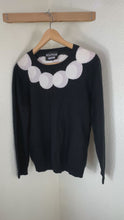 Load and play video in Gallery viewer, Boutique Moschino Black 100% Cashmere Sweater White Peter Pan Circle Collar M 4 6 7
