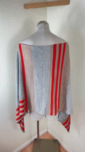 Load and play video in Gallery viewer, TOMAS MAIER 100% Cashmere Asymmetrical Triangle Shawl Scarf Made in Italy medium to Large
