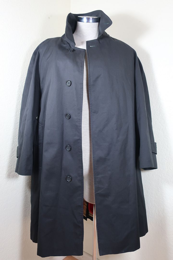 Vintage BURBERRY Black Wool Camer Hair Thick Coat Jacket Sz. Medium 6 7 8 46 Red