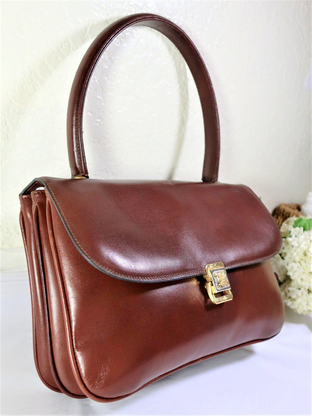 Vintage CELINE Calf Leather Burgunday Box Hand Accordion Shoulder Bag Italy