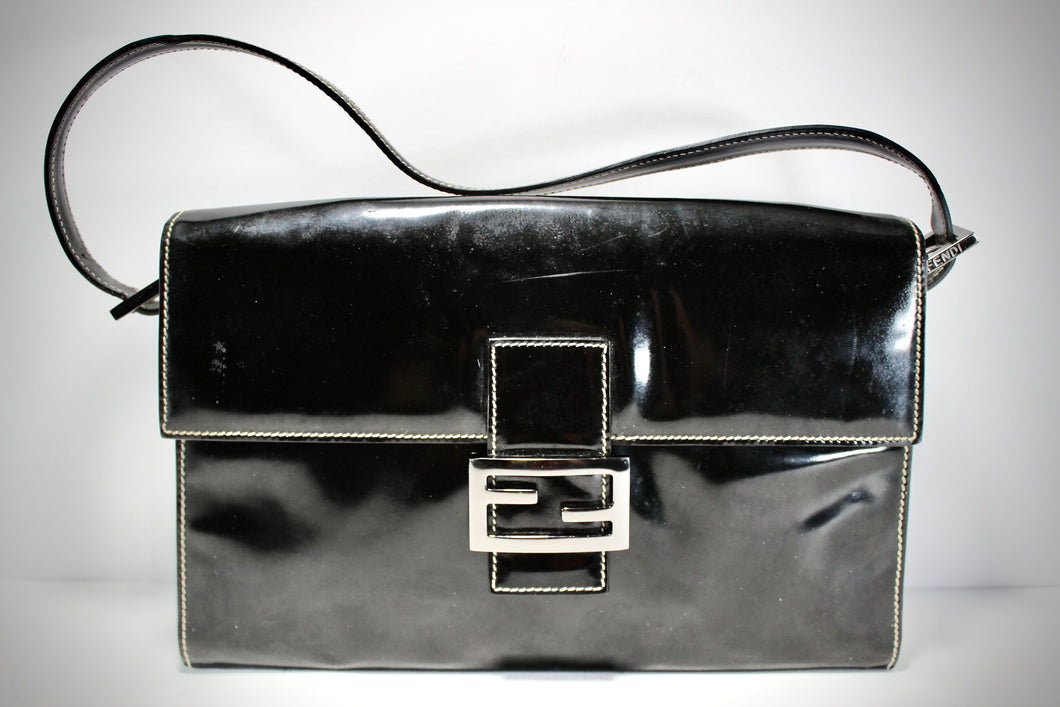 Vintage FENDI Black Patent Leather Baguette Handbag Shoulder Bag Italy
