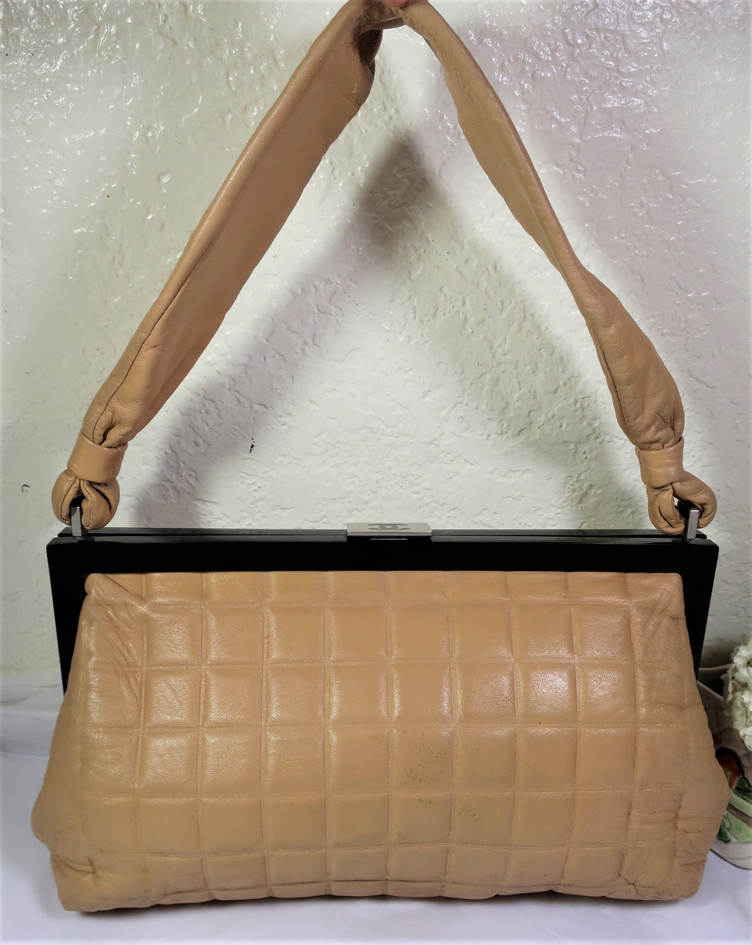 CHANEL Camel Brown Bar Quilt Lambskin Leather Resin CC Brown Frame Shoulder Bag