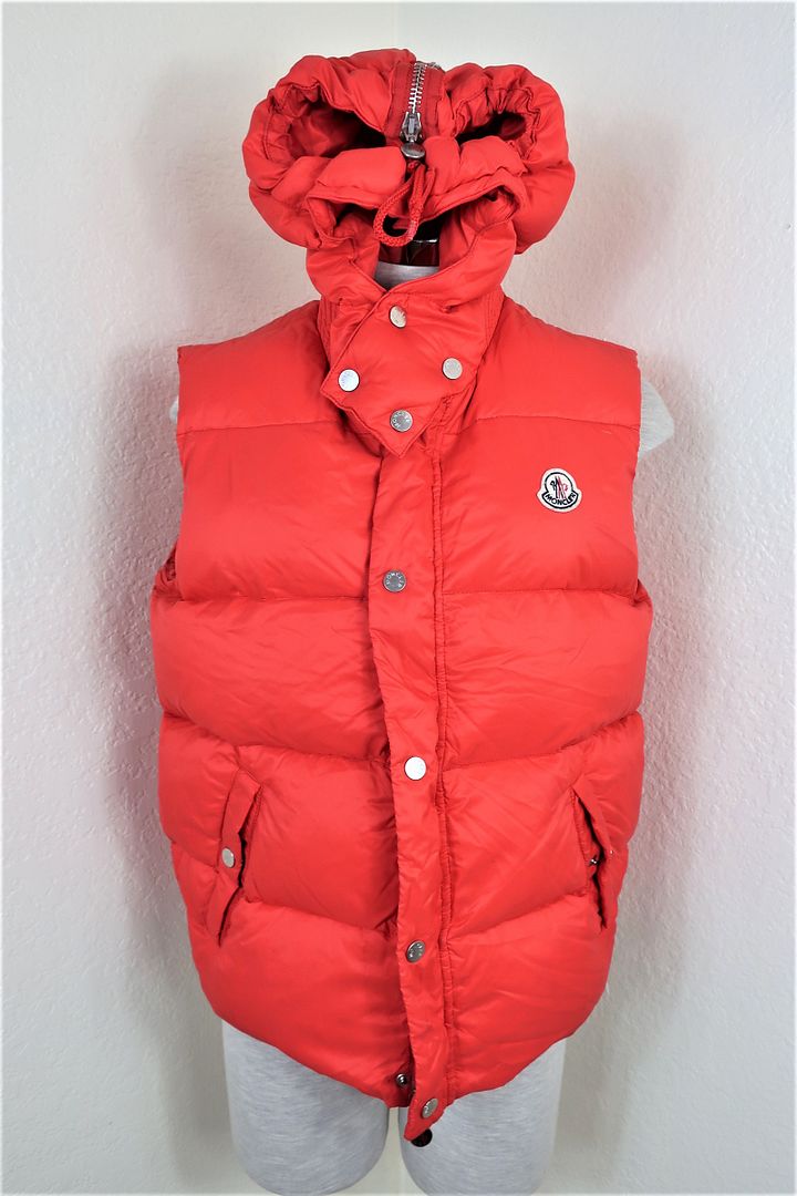 MONCLER BALENCIAGA RED Hooded Puffer Sleeveless Jacket 48 Medium Large 7 8 10