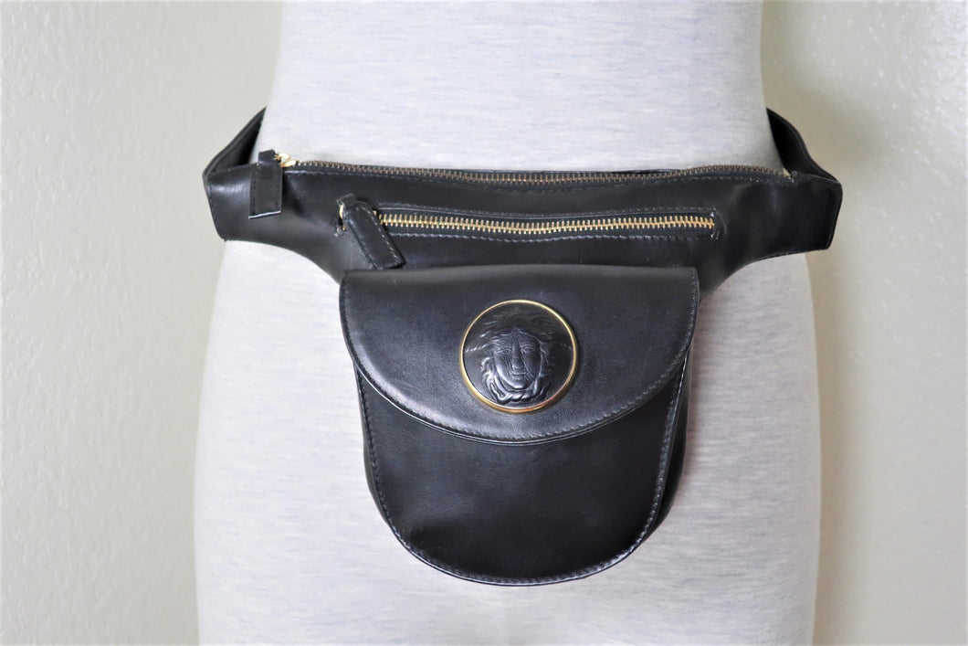 Rare VINTAGE Gianni VERSACE Black Leather Medusa Face Waist Bag Belt